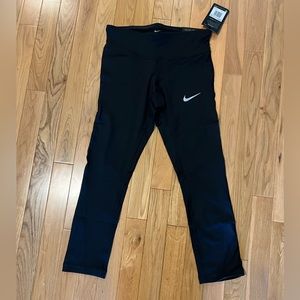 Nike Power Capris